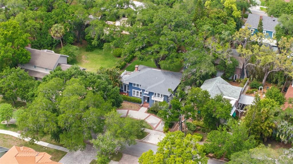 For Rent: $5,500 (4 beds, 3 baths, 3052 Square Feet)