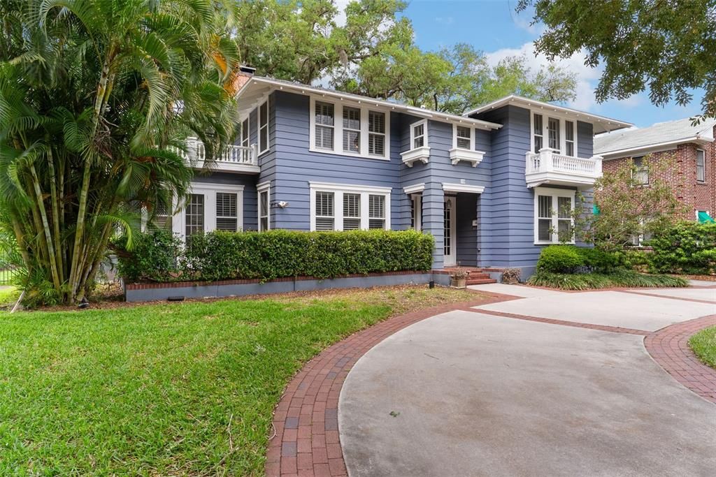 For Rent: $5,500 (4 beds, 3 baths, 3052 Square Feet)