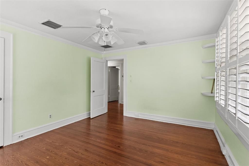 For Rent: $5,500 (4 beds, 3 baths, 3052 Square Feet)
