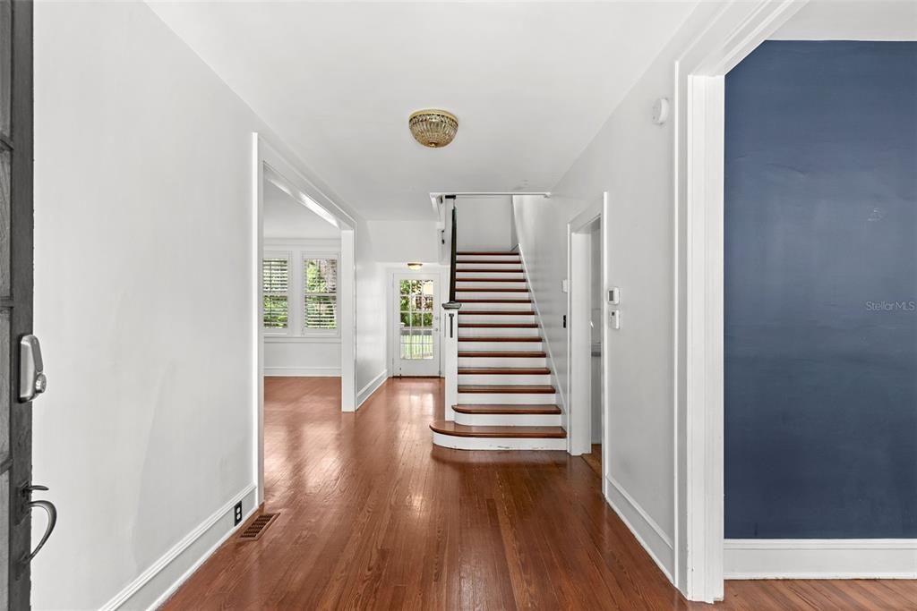 For Rent: $5,500 (4 beds, 3 baths, 3052 Square Feet)