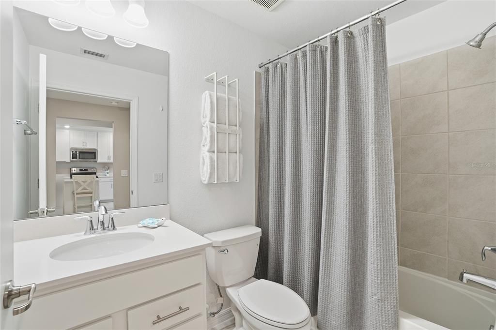 В аренду: $2,200 (2 спален, 2 ванн, 1422 Квадратных фут)