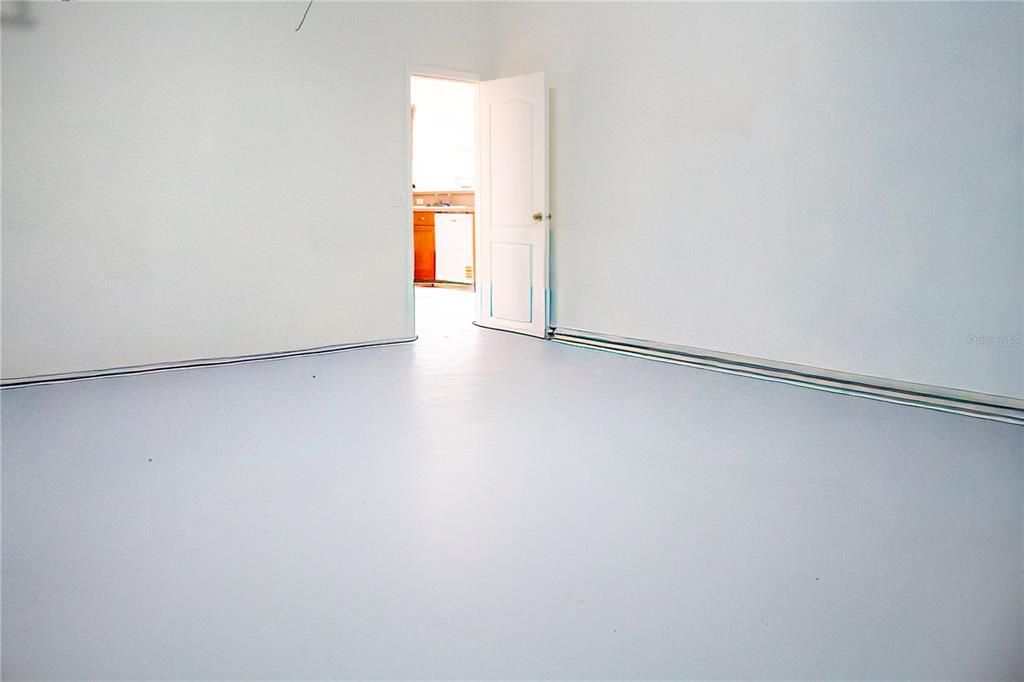 待售: $307,000 (3 贝兹, 2 浴室, 1965 平方英尺)