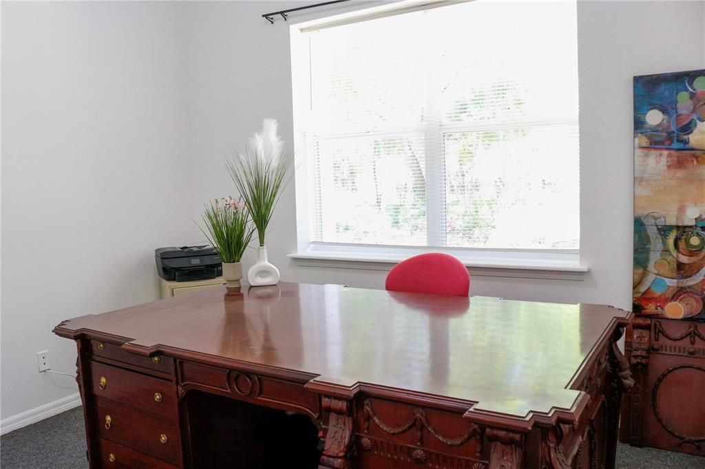 待售: $307,000 (3 贝兹, 2 浴室, 1965 平方英尺)