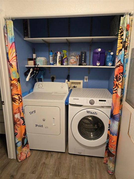 For Sale: $215,000 (2 beds, 2 baths, 1153 Square Feet)