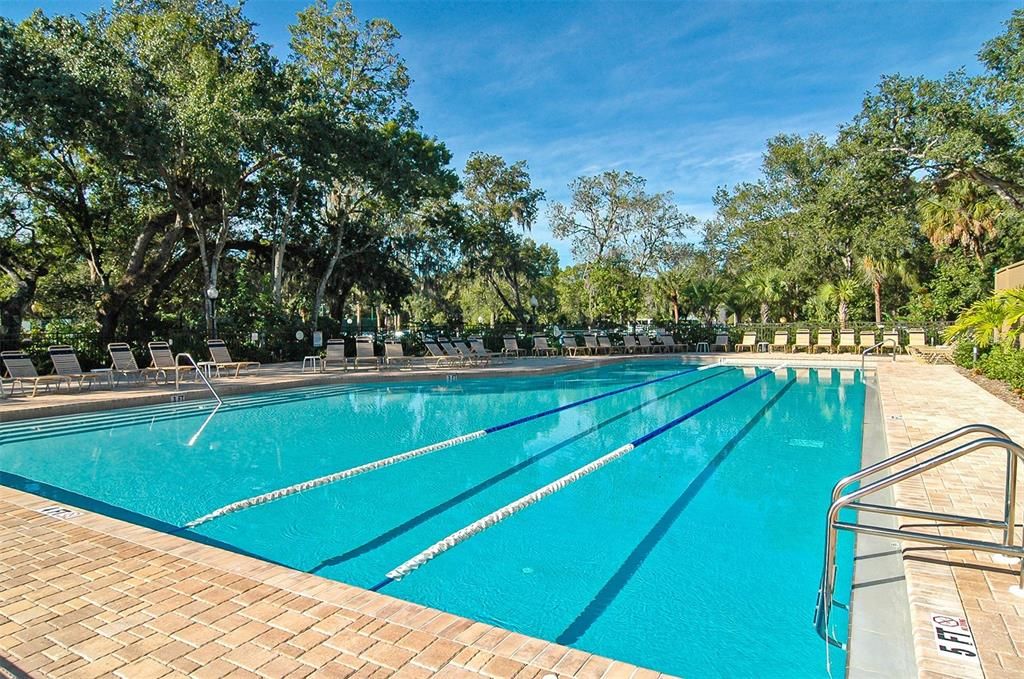 Activo con contrato: $636,500 (3 camas, 2 baños, 1736 Pies cuadrados)