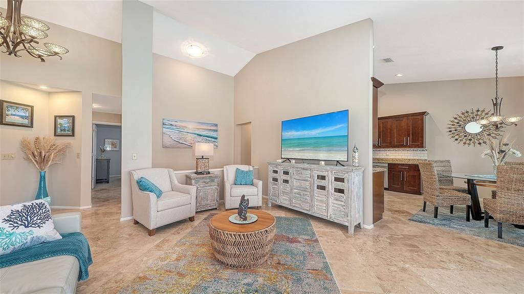 Activo con contrato: $636,500 (3 camas, 2 baños, 1736 Pies cuadrados)