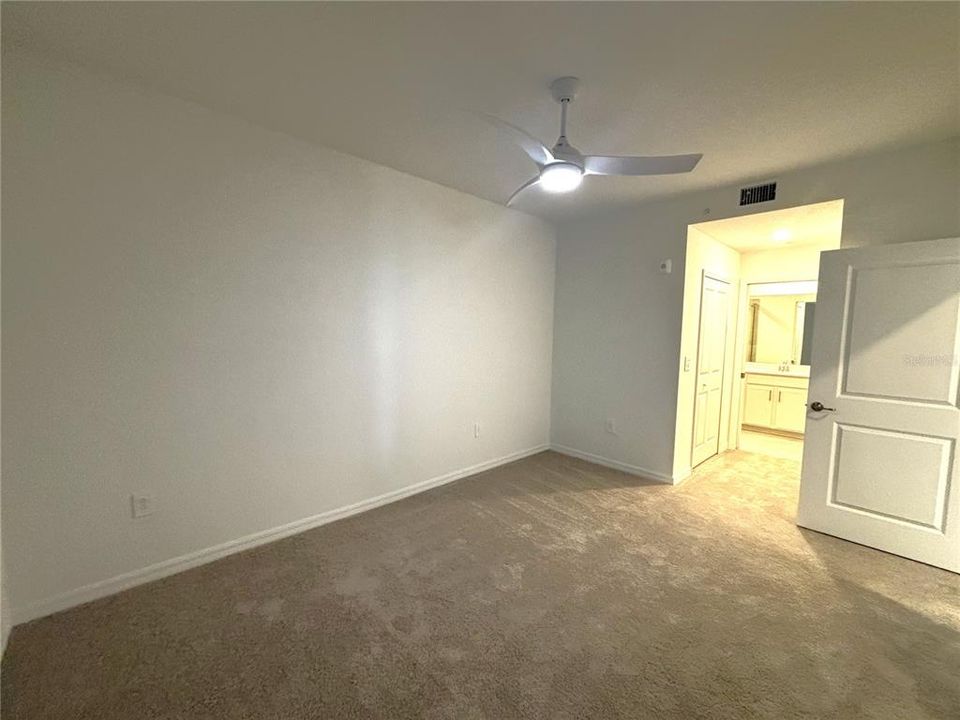 En Renta: $1,995 (2 camas, 2 baños, 1149 Pies cuadrados)