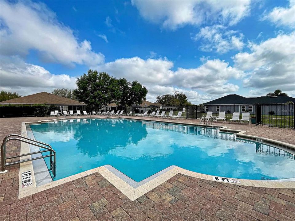 Active With Contract: $379,900 (3 beds, 2 baths, 1965 Square Feet)