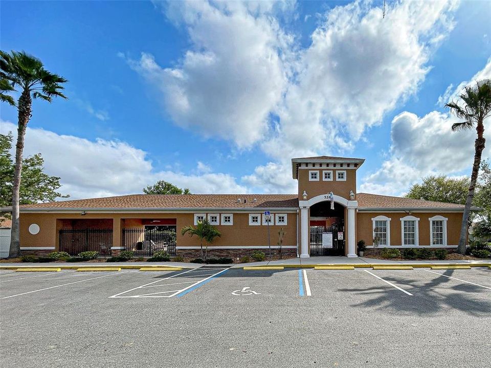 Active With Contract: $379,900 (3 beds, 2 baths, 1965 Square Feet)