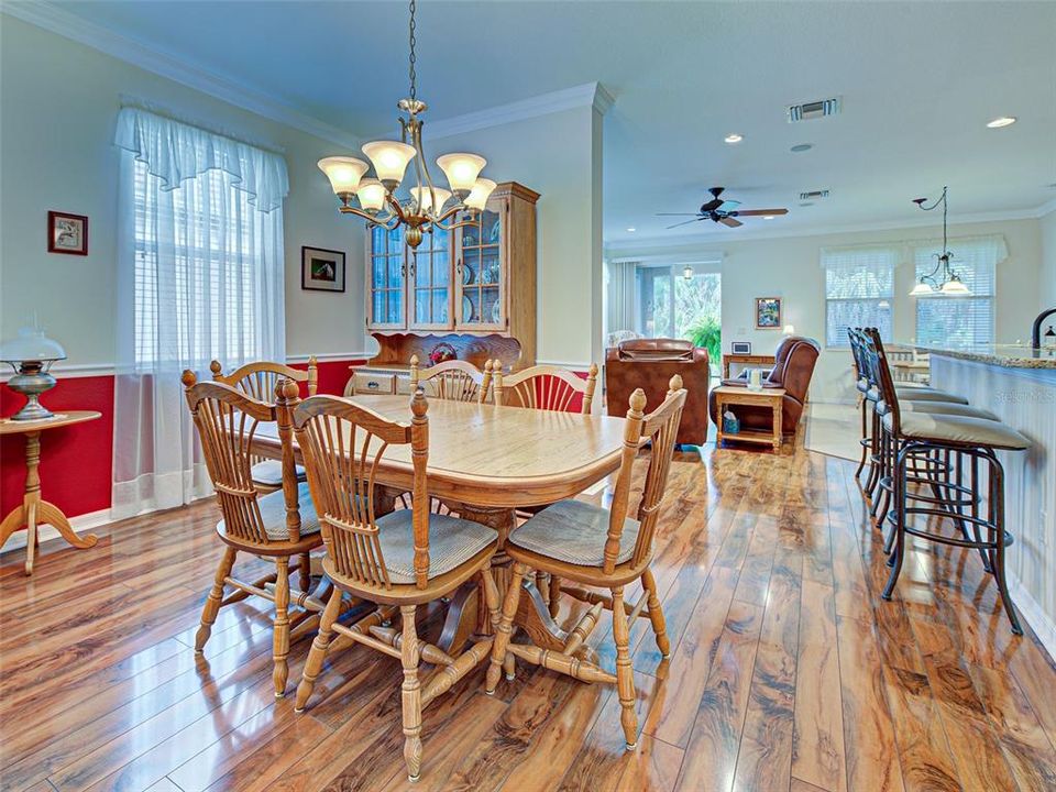 Active With Contract: $379,900 (3 beds, 2 baths, 1965 Square Feet)