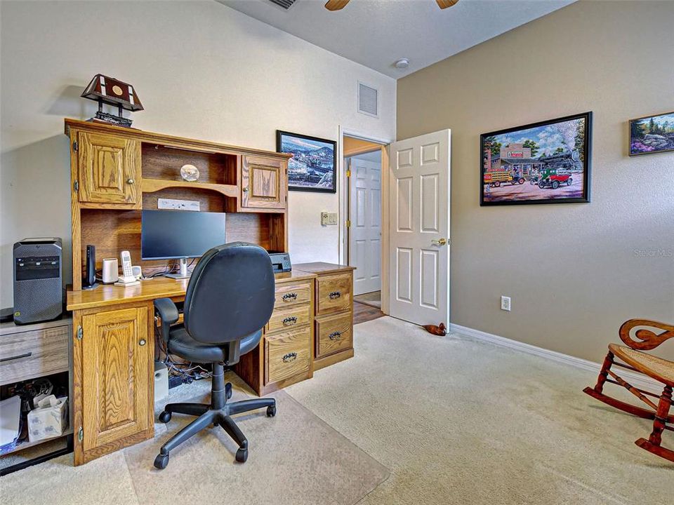 Active With Contract: $379,900 (3 beds, 2 baths, 1965 Square Feet)