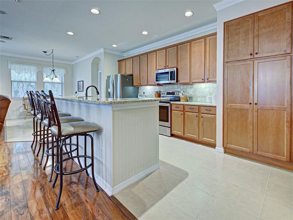 Active With Contract: $379,900 (3 beds, 2 baths, 1965 Square Feet)