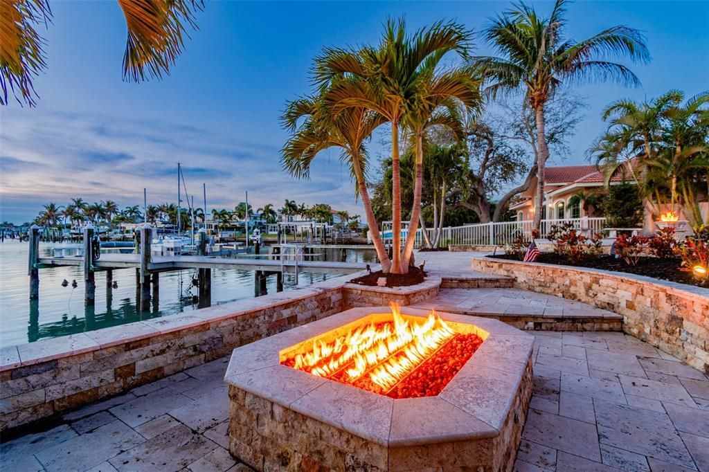 Activo con contrato: $1,549,000 (4 camas, 2 baños, 1932 Pies cuadrados)