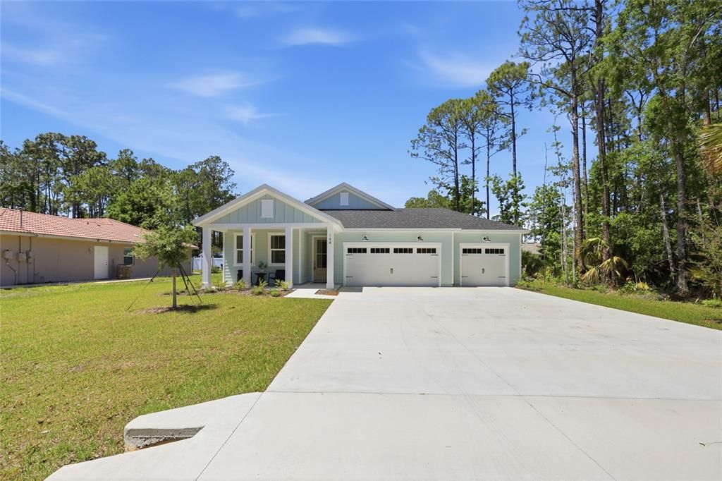 Active With Contract: $439,900 (3 beds, 2 baths, 1890 Square Feet)