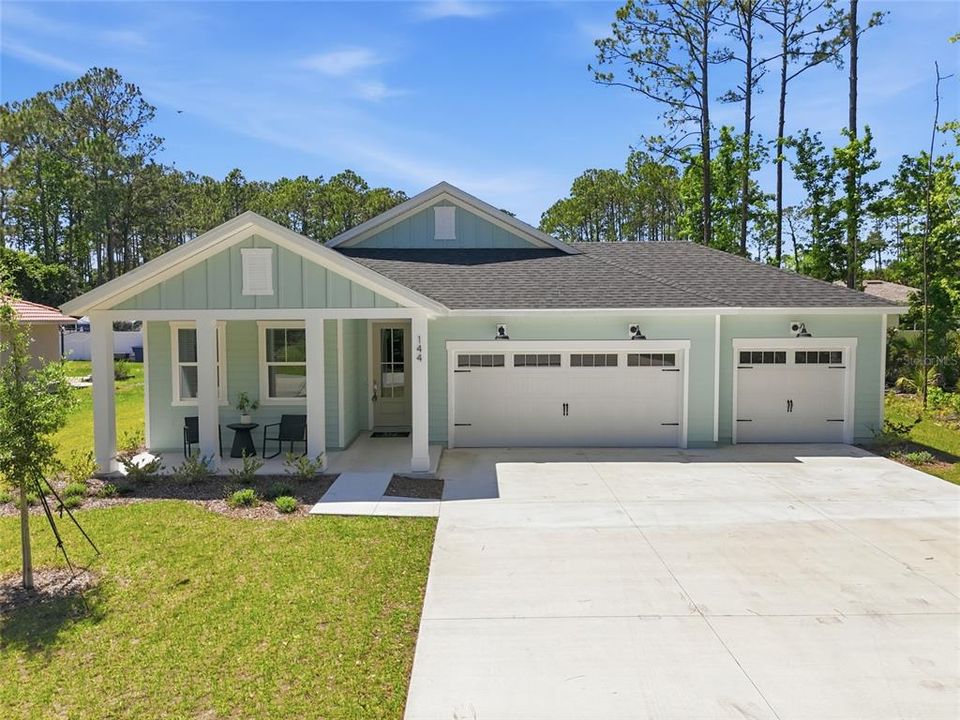 Active With Contract: $439,900 (3 beds, 2 baths, 1890 Square Feet)
