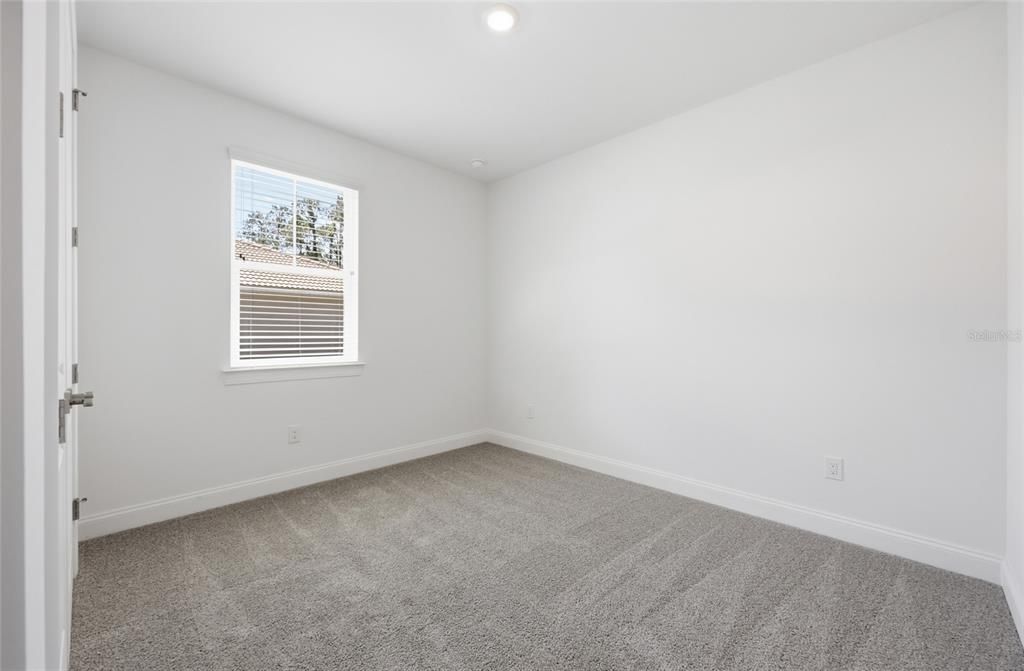 Active With Contract: $439,900 (3 beds, 2 baths, 1890 Square Feet)