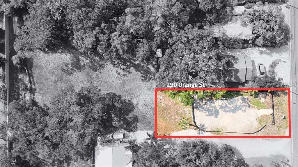 待售: $375,000 (0.18 acres)