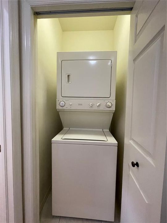 В аренду: $1,750 (2 спален, 2 ванн, 1359 Квадратных фут)