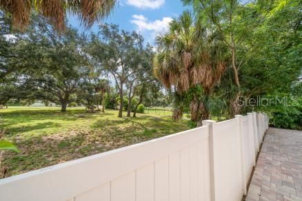 En Venta: $389,900 (0.50 acres)