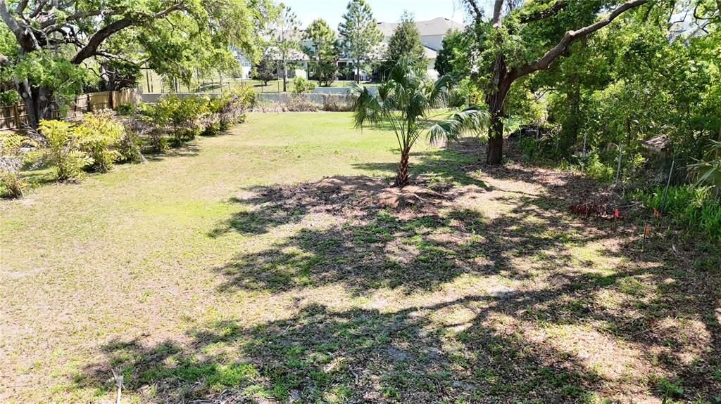 En Venta: $350,000 (0.20 acres)