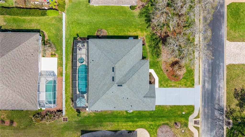 En Venta: $624,900 (4 camas, 2 baños, 2250 Pies cuadrados)