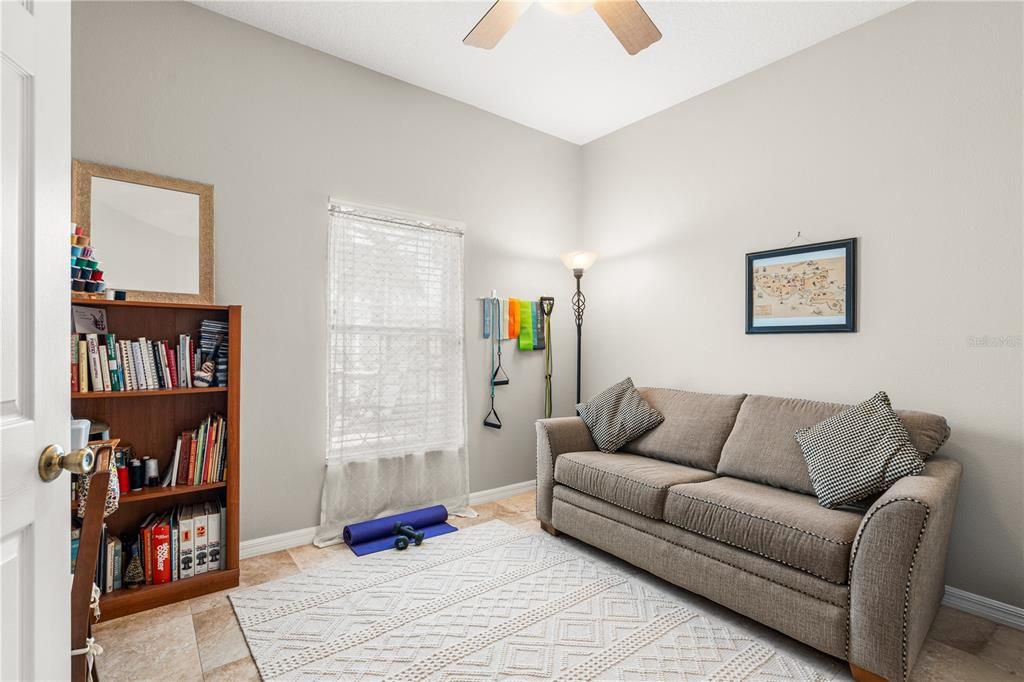 En Venta: $624,900 (4 camas, 2 baños, 2250 Pies cuadrados)