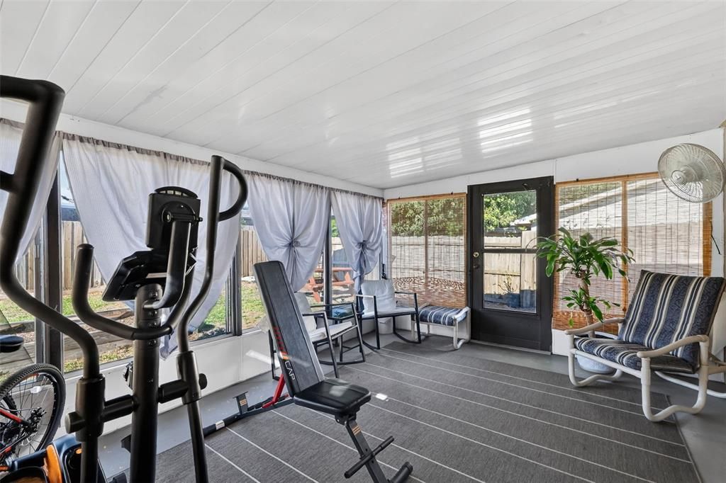 На продажу: $315,000 (3 спален, 2 ванн, 1389 Квадратных фут)