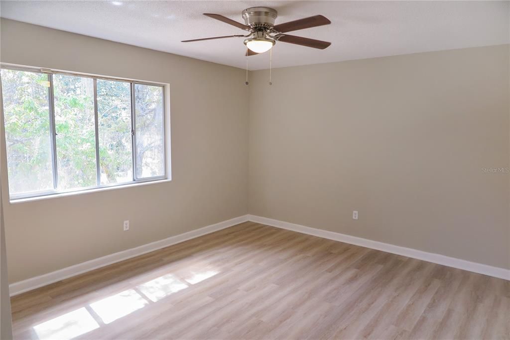 En Venta: $134,900 (2 camas, 2 baños, 900 Pies cuadrados)