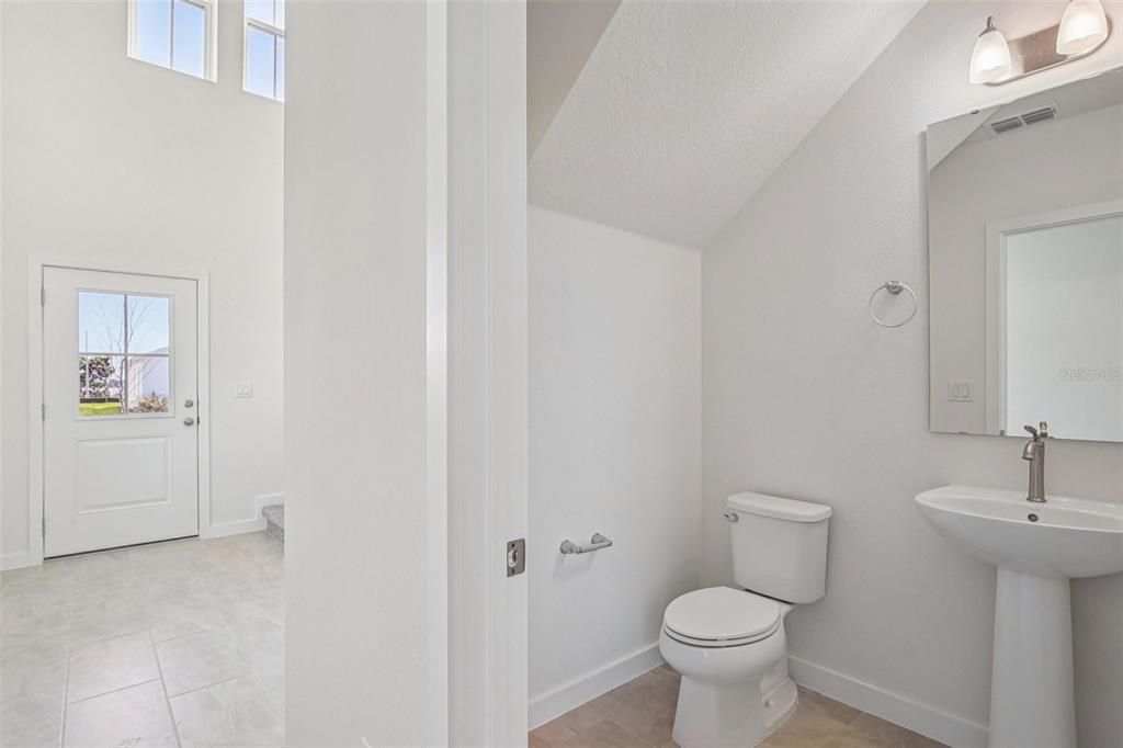 Activo con contrato: $339,990 (3 camas, 2 baños, 2028 Pies cuadrados)