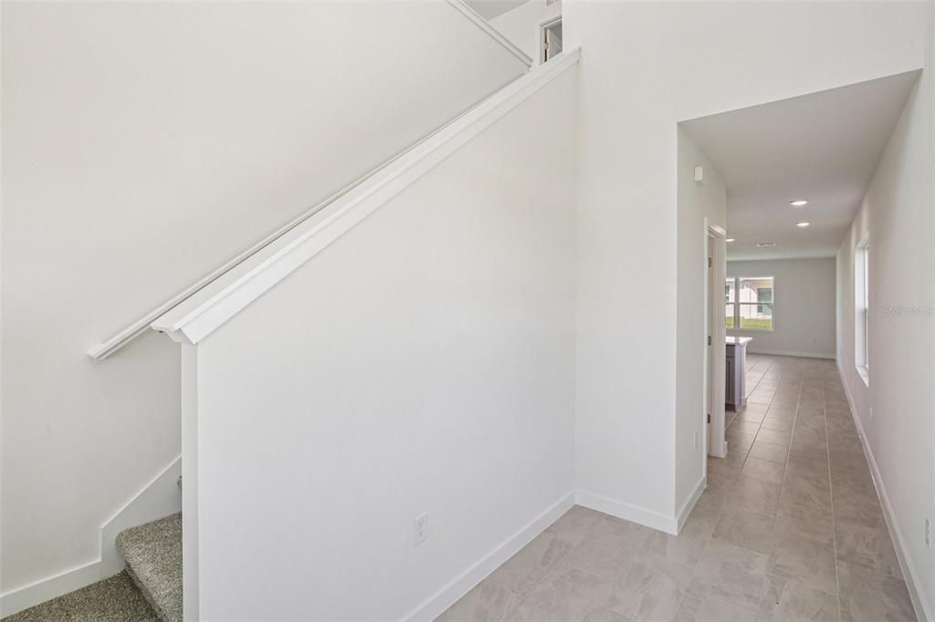 Activo con contrato: $339,990 (3 camas, 2 baños, 2028 Pies cuadrados)