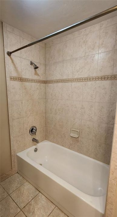 En Renta: $1,400 (2 camas, 2 baños, 1094 Pies cuadrados)