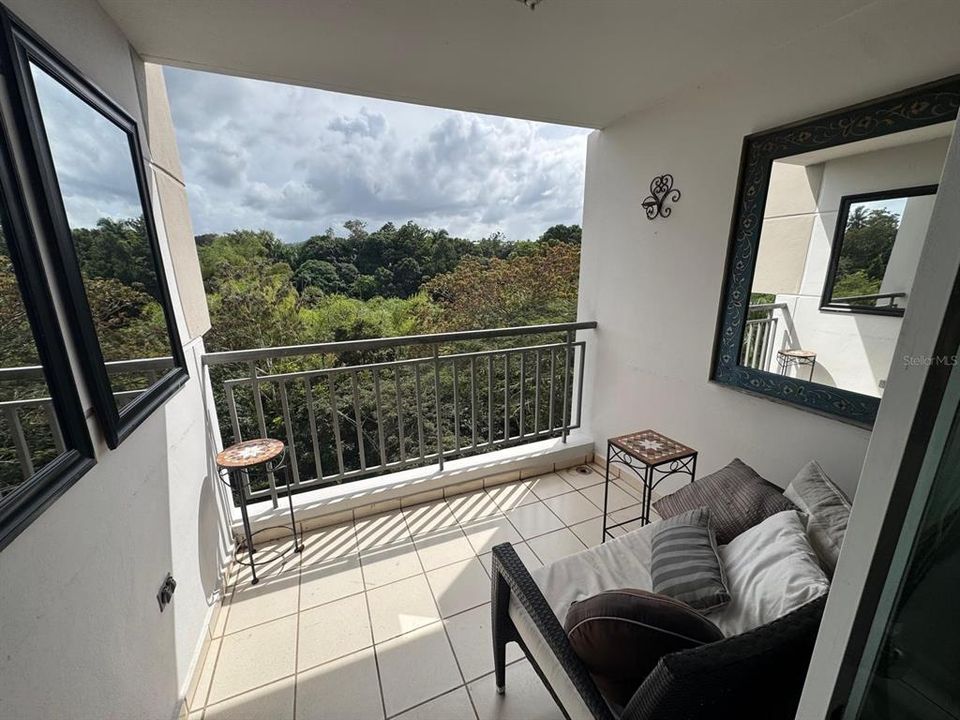 For Sale: $325,000 (3 beds, 2 baths, 1767 Square Feet)