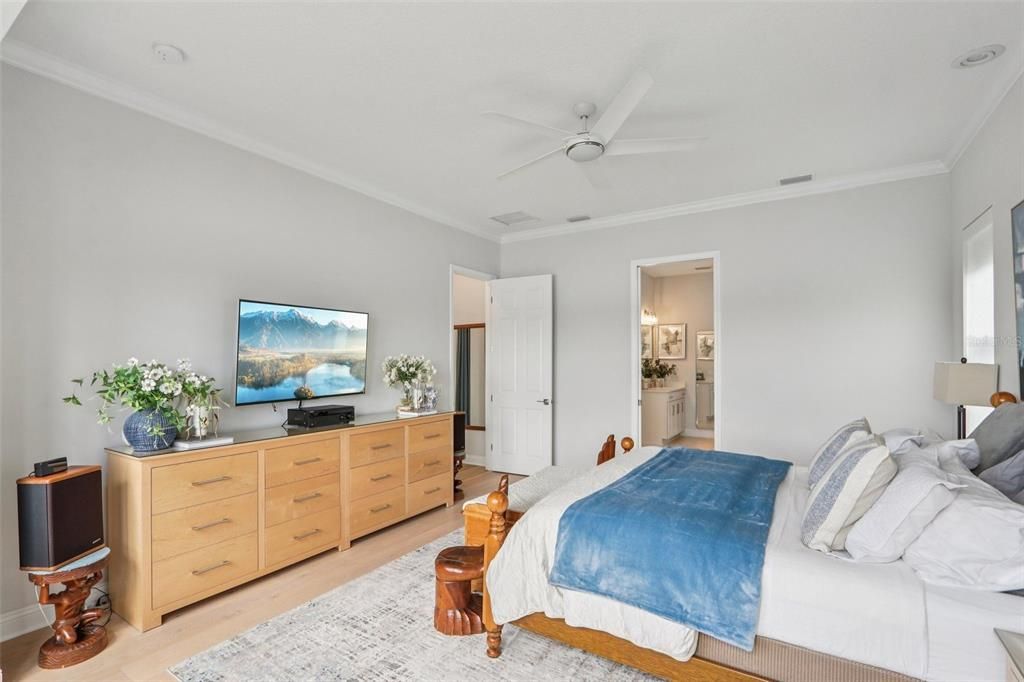 En Venta: $785,000 (4 camas, 3 baños, 2796 Pies cuadrados)