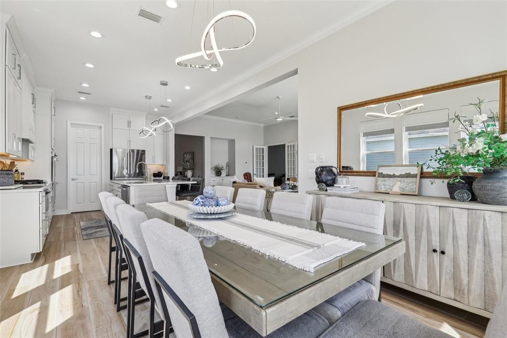 En Venta: $785,000 (4 camas, 3 baños, 2796 Pies cuadrados)