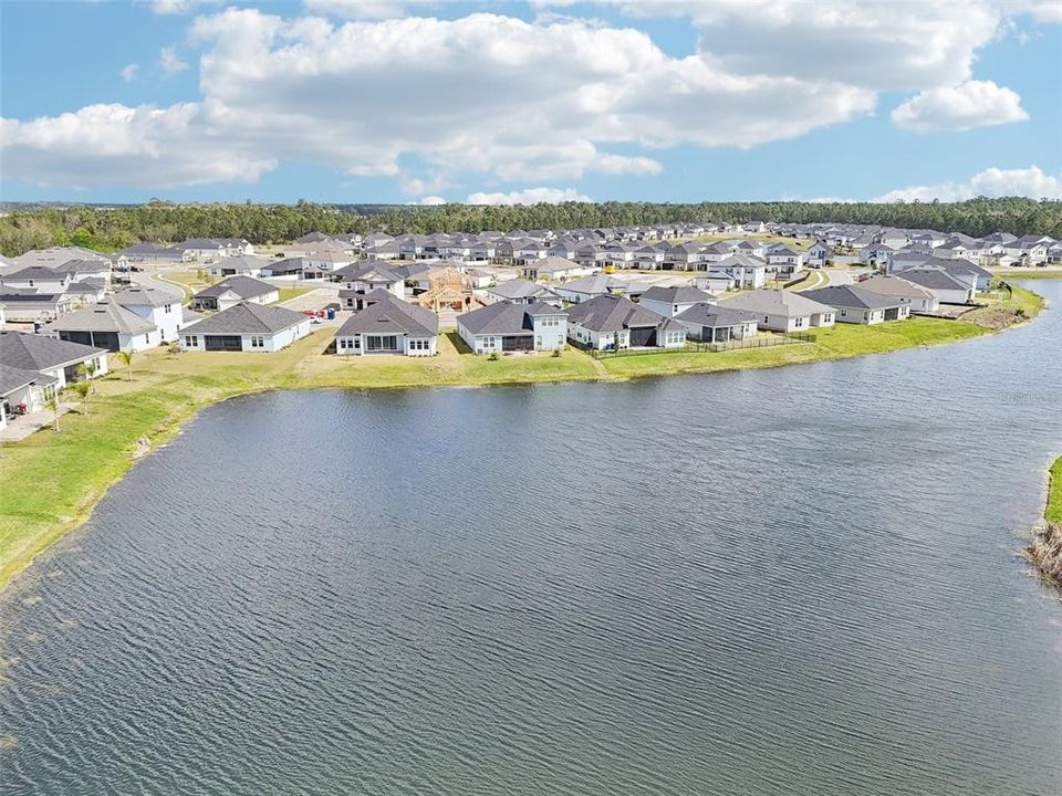 En Venta: $785,000 (4 camas, 3 baños, 2796 Pies cuadrados)