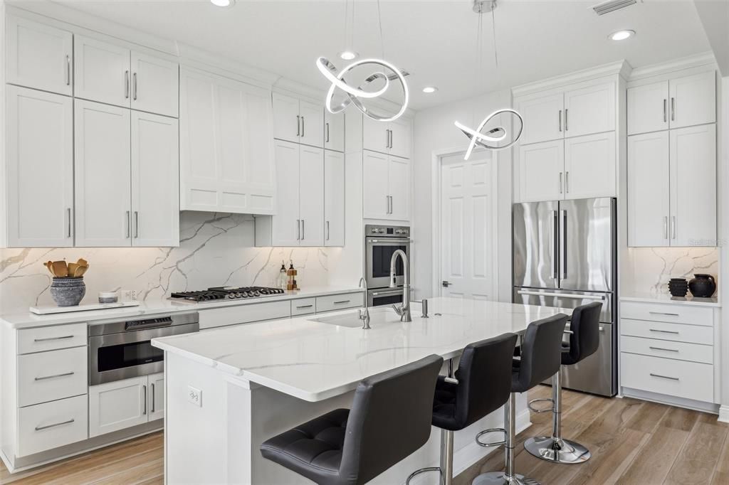 En Venta: $785,000 (4 camas, 3 baños, 2796 Pies cuadrados)