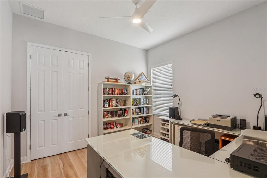 En Venta: $785,000 (4 camas, 3 baños, 2796 Pies cuadrados)