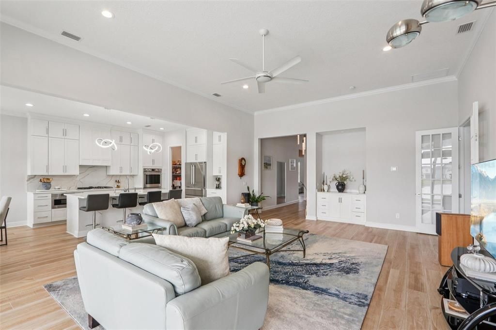 En Venta: $785,000 (4 camas, 3 baños, 2796 Pies cuadrados)