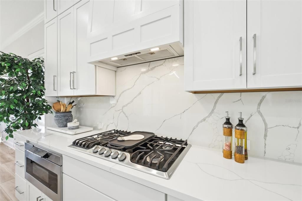 En Venta: $785,000 (4 camas, 3 baños, 2796 Pies cuadrados)