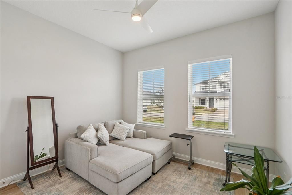 En Venta: $785,000 (4 camas, 3 baños, 2796 Pies cuadrados)