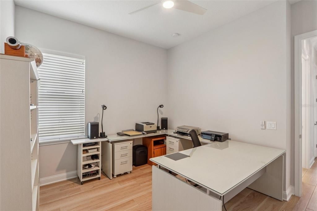 En Venta: $785,000 (4 camas, 3 baños, 2796 Pies cuadrados)