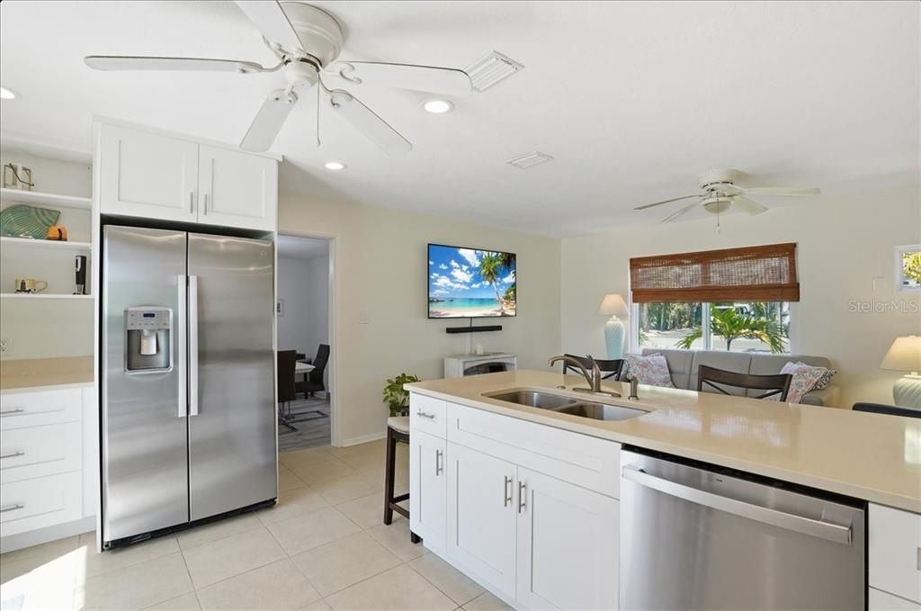 Activo con contrato: $759,000 (3 camas, 2 baños, 1858 Pies cuadrados)