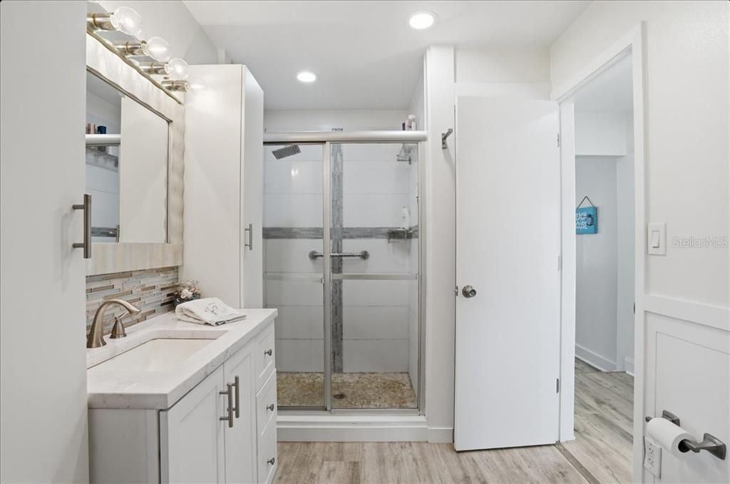 Activo con contrato: $759,000 (3 camas, 2 baños, 1858 Pies cuadrados)