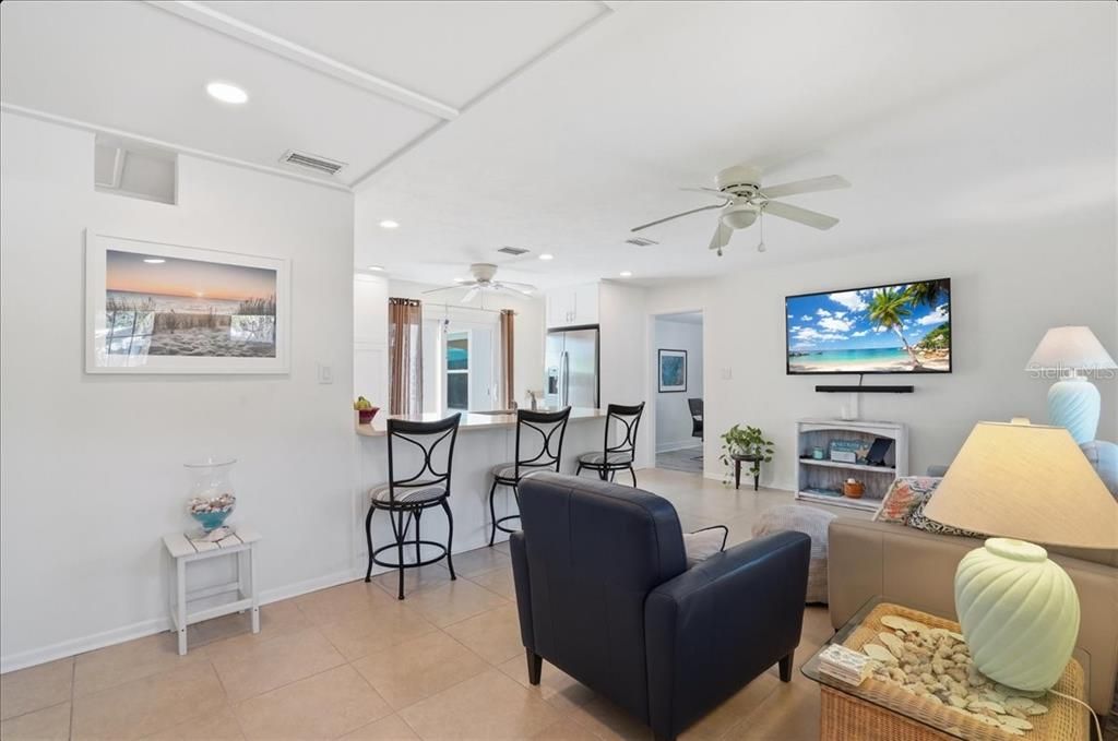 Activo con contrato: $759,000 (3 camas, 2 baños, 1858 Pies cuadrados)
