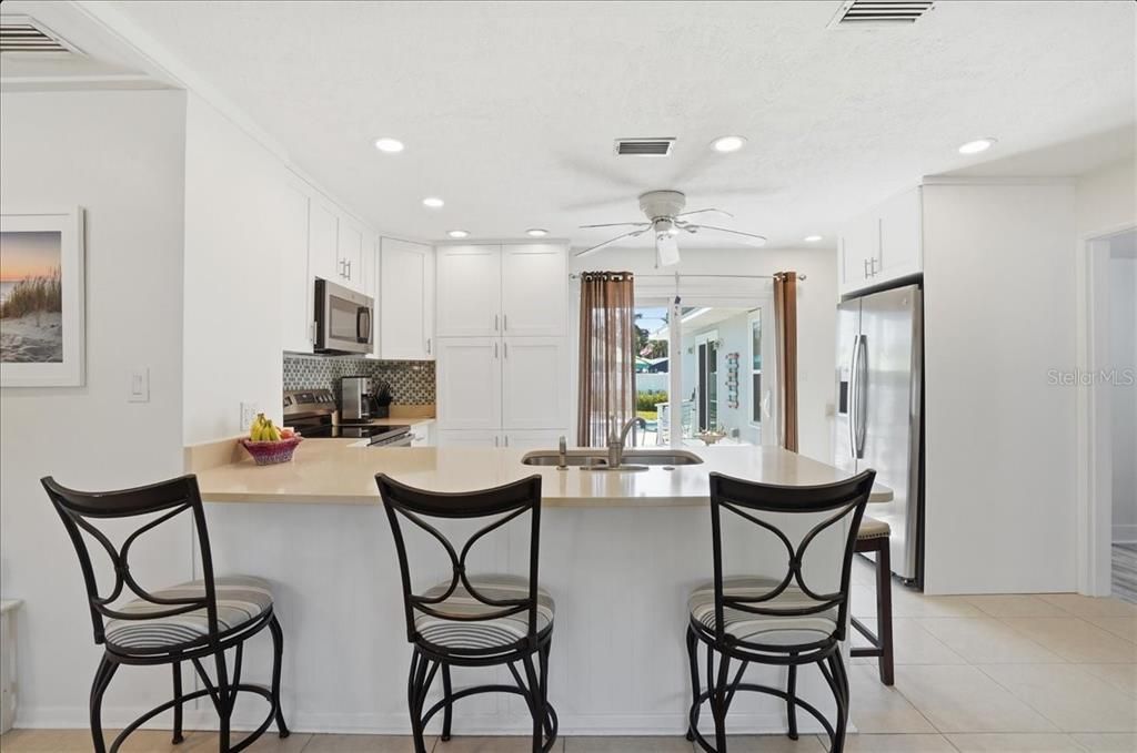 Activo con contrato: $759,000 (3 camas, 2 baños, 1858 Pies cuadrados)