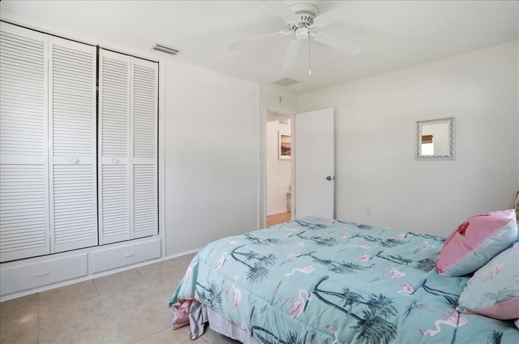 Activo con contrato: $759,000 (3 camas, 2 baños, 1858 Pies cuadrados)