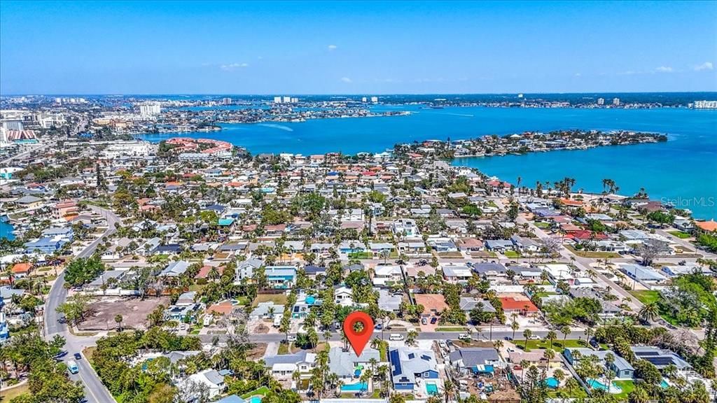 Activo con contrato: $759,000 (3 camas, 2 baños, 1858 Pies cuadrados)
