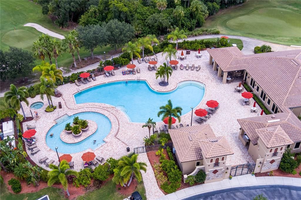 На продажу: $265,000 (2 спален, 2 ванн, 1121 Квадратных фут)