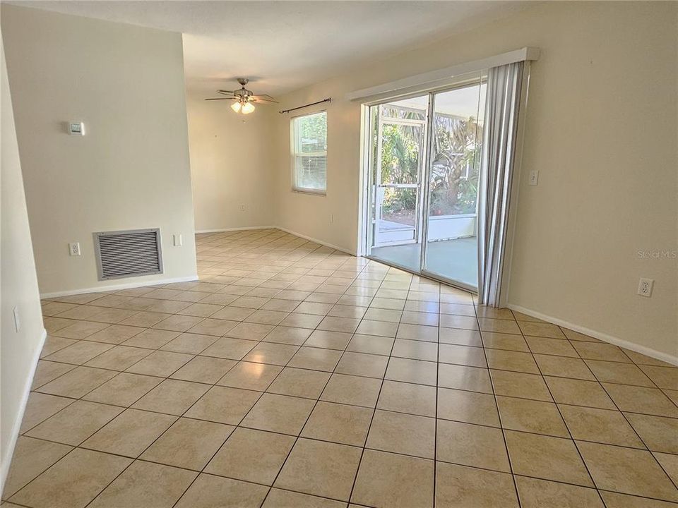 En Renta: $1,800 (2 camas, 2 baños, 922 Pies cuadrados)