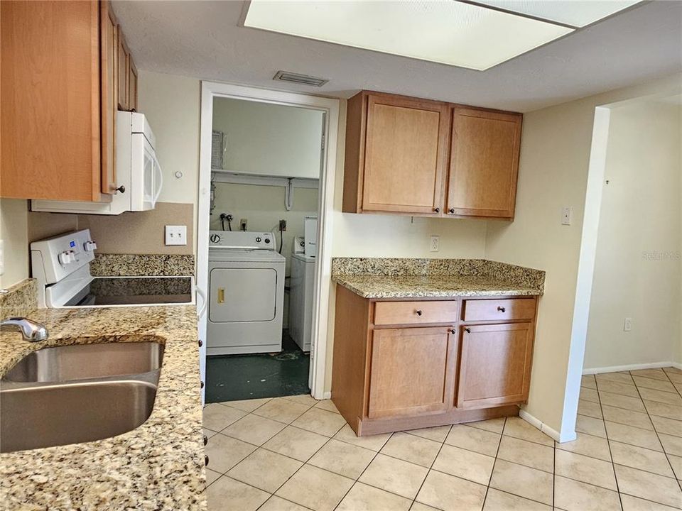 En Renta: $1,800 (2 camas, 2 baños, 922 Pies cuadrados)